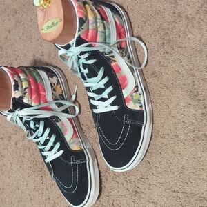 Vans Ski8-Hi Floral Pattern